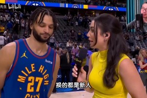 😂睡醒了？萎靡一整场的徐静雨，看到美女主持人以后立马清醒了